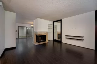 Photo #6: 222046622 Listing