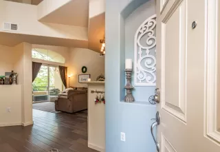 Photo #1: 222047024 Listing