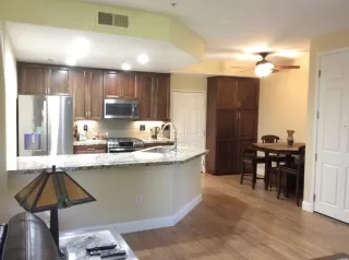Photo #6: 222047093 Listing