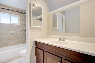 Photo #6: 222047121 Listing