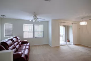 Photo #5: 222047306 Listing 