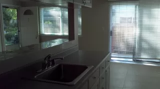 Photo #2: 222048069 Listing