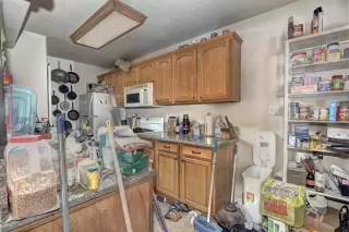 Photo #3: 222048157 Listing 