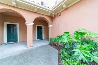 Photo #1: 222048340 Listing 