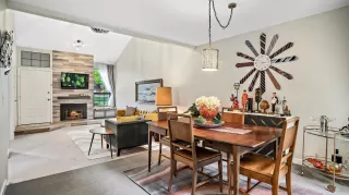 Photo #6: 222050113 Listing