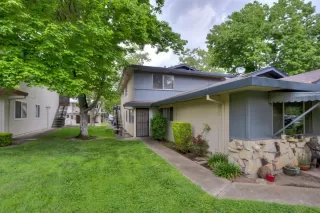 Photo #1: 222050324 Listing 