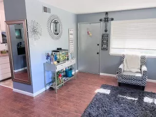 Photo #2: 222050443 Listing