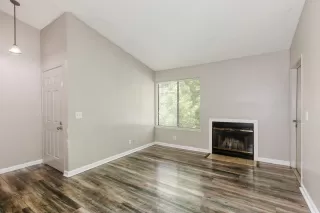 Photo #4: 222050720 Listing