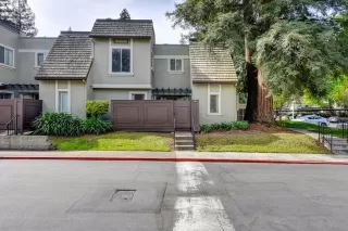 Photo #2: 222051694 Listing