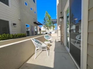 Photo #4: 222051734 Listing