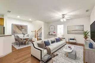 Photo #2: 222051770 Listing