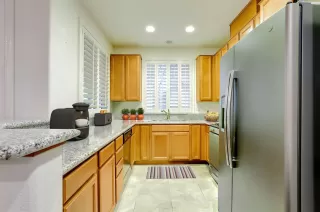 Photo #5: 222051770 Listing