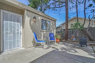 Photo #2: 222051786 Listing 