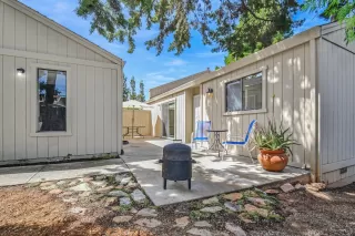 Photo #3: 222051786 Listing 