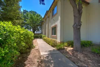 Photo #1: 222052070 Listing 