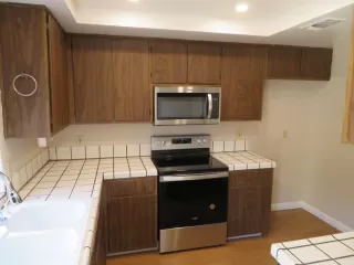 Photo #6: 222052175 Listing 