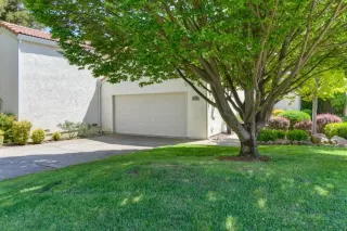 Photo #1: 222052213 Listing 