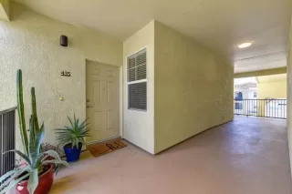 Photo #3: 222052320 Listing 