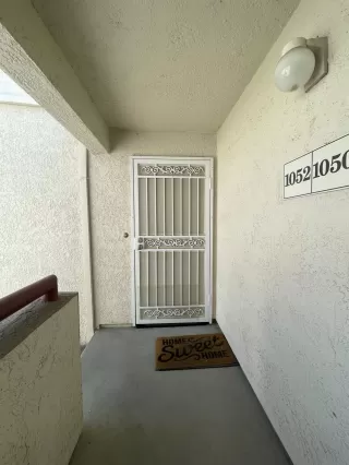 Photo #3: 222052363 Listing