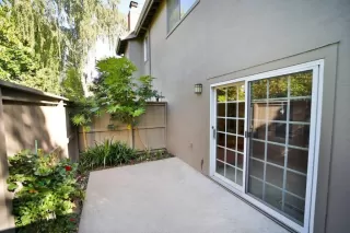 Photo #3: 222052496 Listing