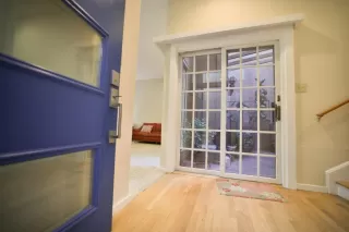 Photo #6: 222052496 Listing