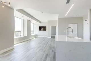 Photo #2: 222052654 Listing