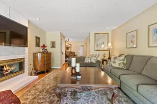 Photo #6: 222052668 Listing