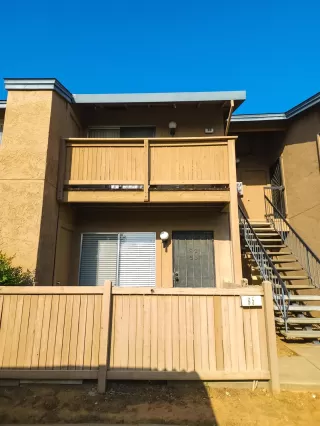 Photo #3: 222052890 Listing