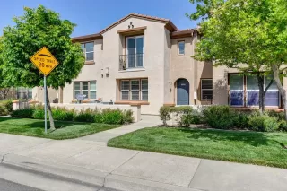 Photo #2: 222052931 Listing 