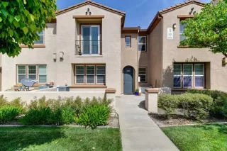 Photo #4: 222052931 Listing 