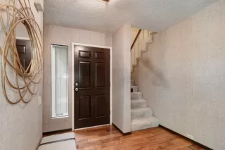 Photo #2: 222053384 Listing