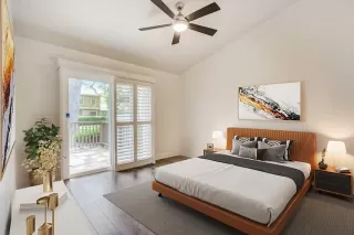 Photo #2: 222053408 Listing