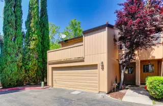 Photo #1: 222053867 Listing 