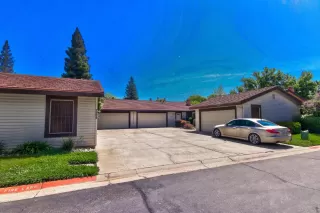 Photo #2: 222054594 Listing