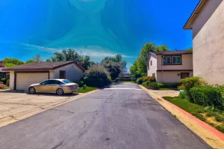 Photo #4: 222054594 Listing