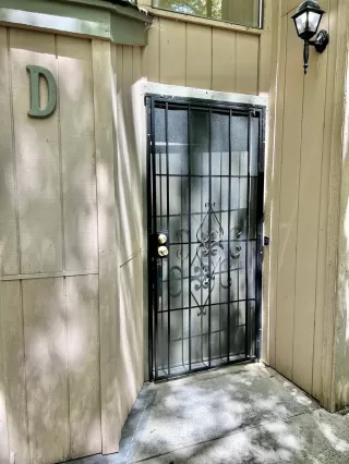 Photo #3: 222054887 Listing