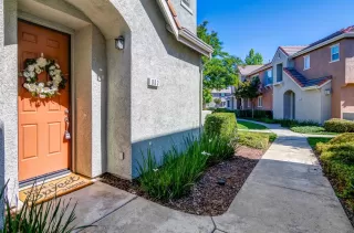 Photo #2: 222055038 Listing 