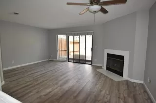 Photo #3: 222055053 Listing