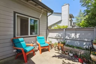 Photo #2: 222055154 Listing