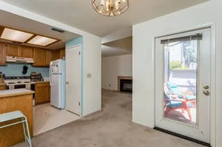 Photo #4: 222055154 Listing