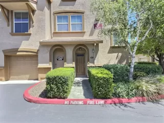 Photo #2: 222055711 Listing