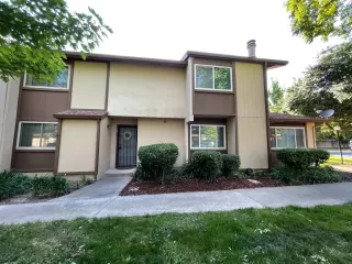 Photo #5: 222055836 Listing 