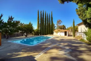 Photo #1: 222055881 Listing