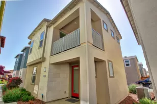 Photo #1: 222056189 Listing 