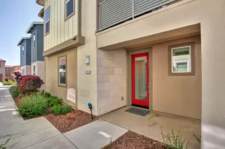 Photo #4: 222056189 Listing 