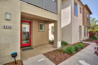 Photo #6: 222056189 Listing 