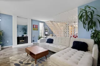 Photo #6: 222056404 Listing 