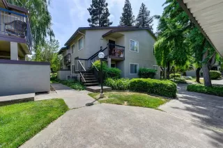 Photo #1: 222056951 Listing