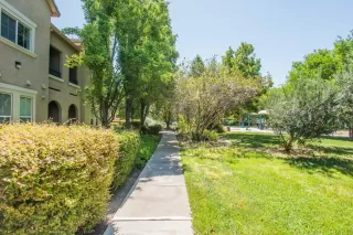 Photo #4: 222057234 Listing 