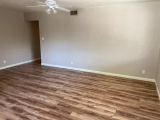 Photo #6: 222057280 Listing